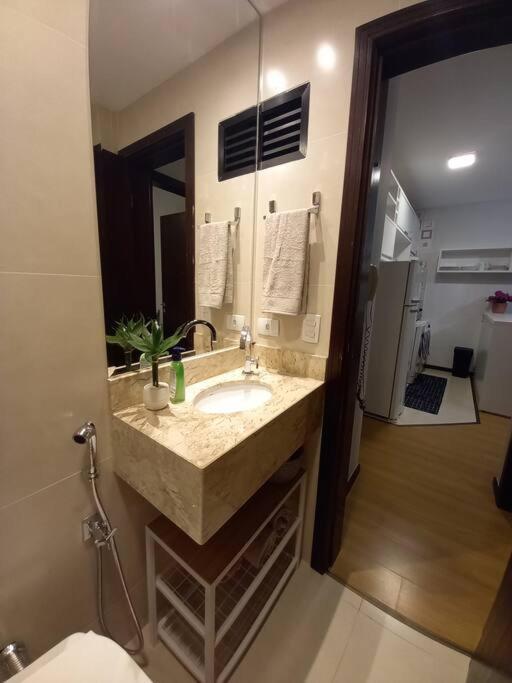 Apartamento Cozy And - External Parking Available Curitiba