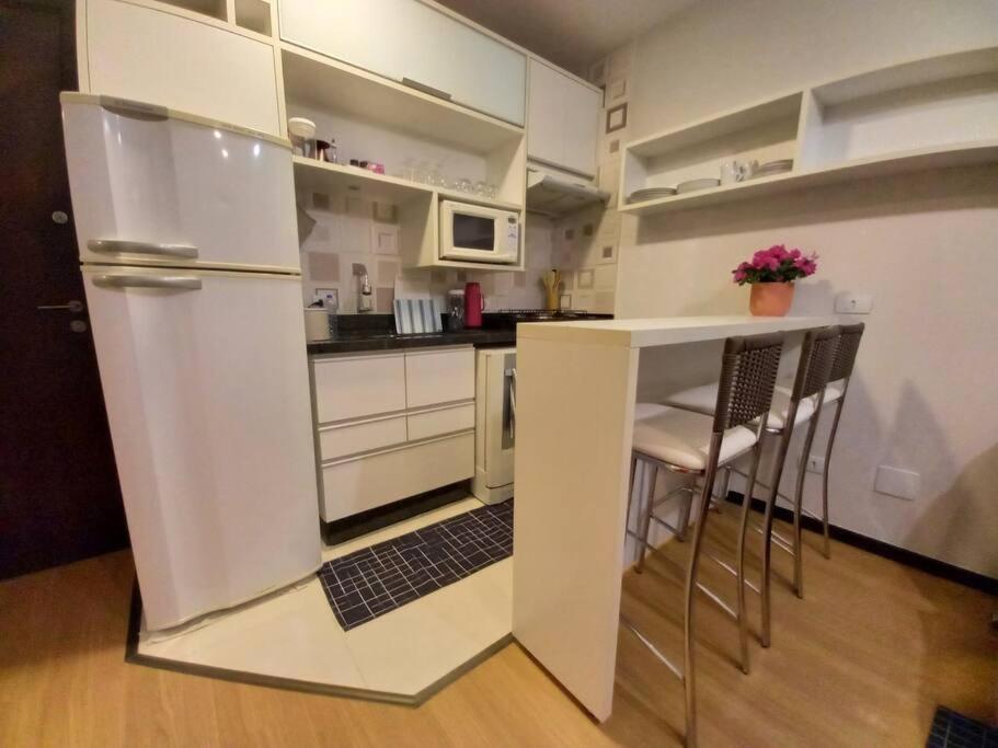 Cozy And - External Parking Available Apartamento
