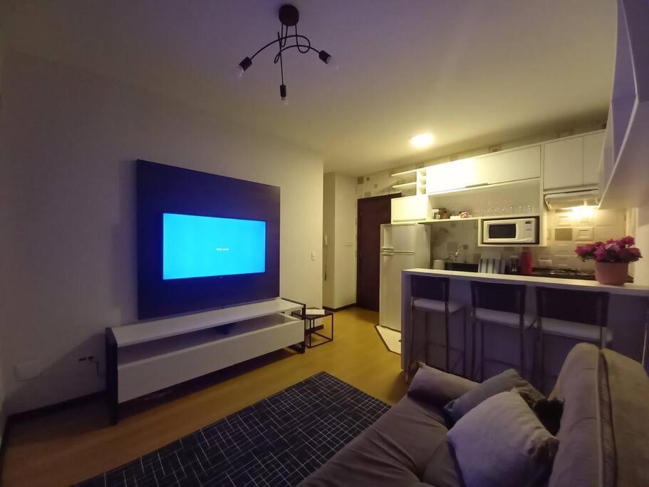 Cozy And - External Parking Available * Curitiba
